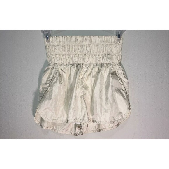Free People FP Movement The Way Home High-Rise Pleated Shorts Size Medium - Picture 3 of 6